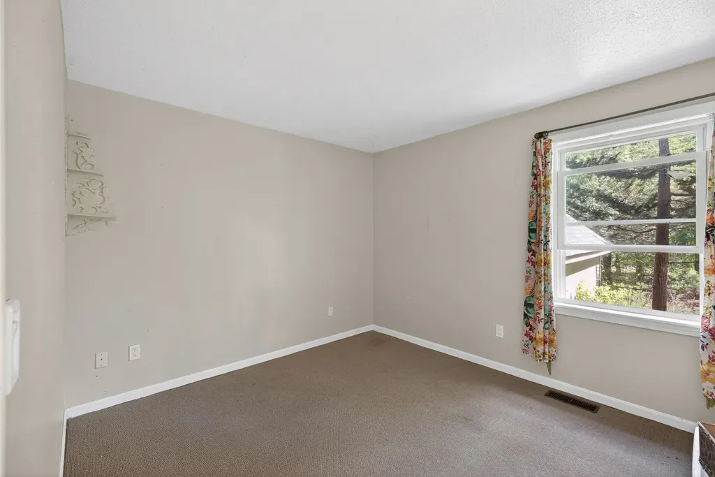 14 Stevens Drive Newmarket NH 03857