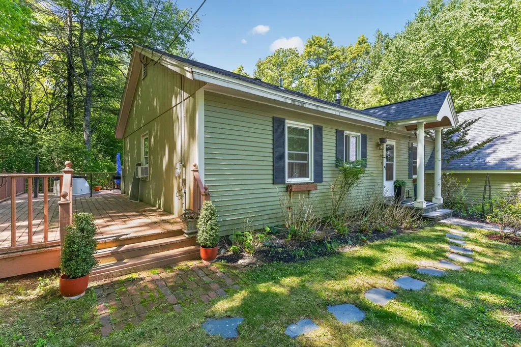 14 Stevens Drive Newmarket NH 03857