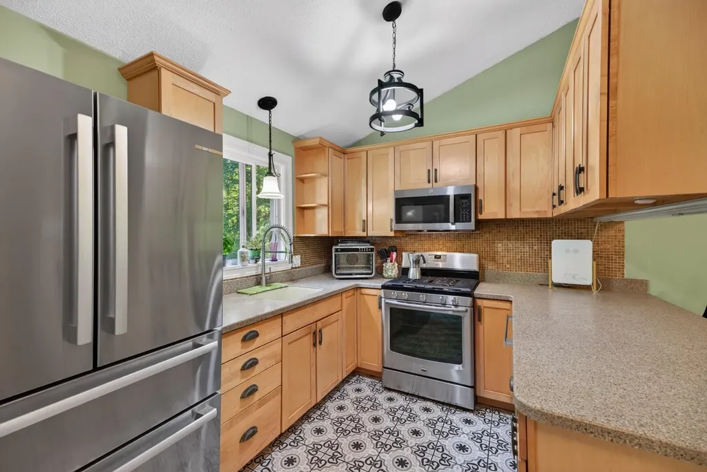 14 Stevens Drive Newmarket NH 03857