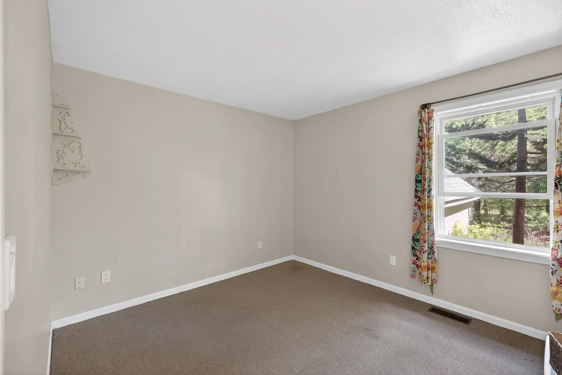 14 Stevens Drive Newmarket NH 03857