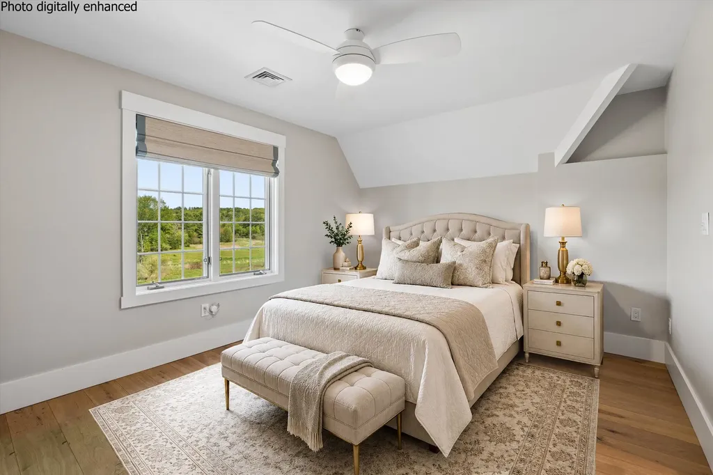 1 Cobtail Way Bedford NH 03110
