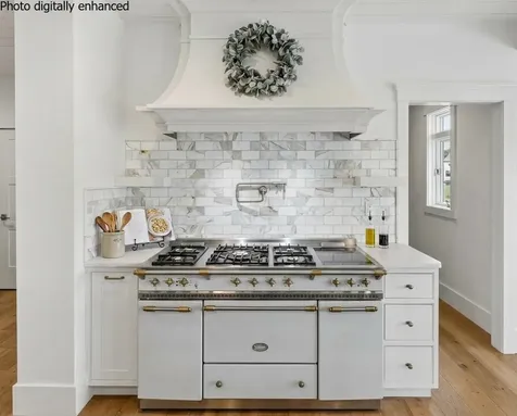 1 Cobtail Way Bedford NH 03110