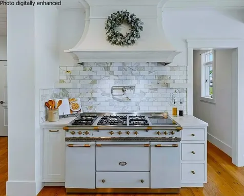 1 Cobtail Way Bedford NH 03110