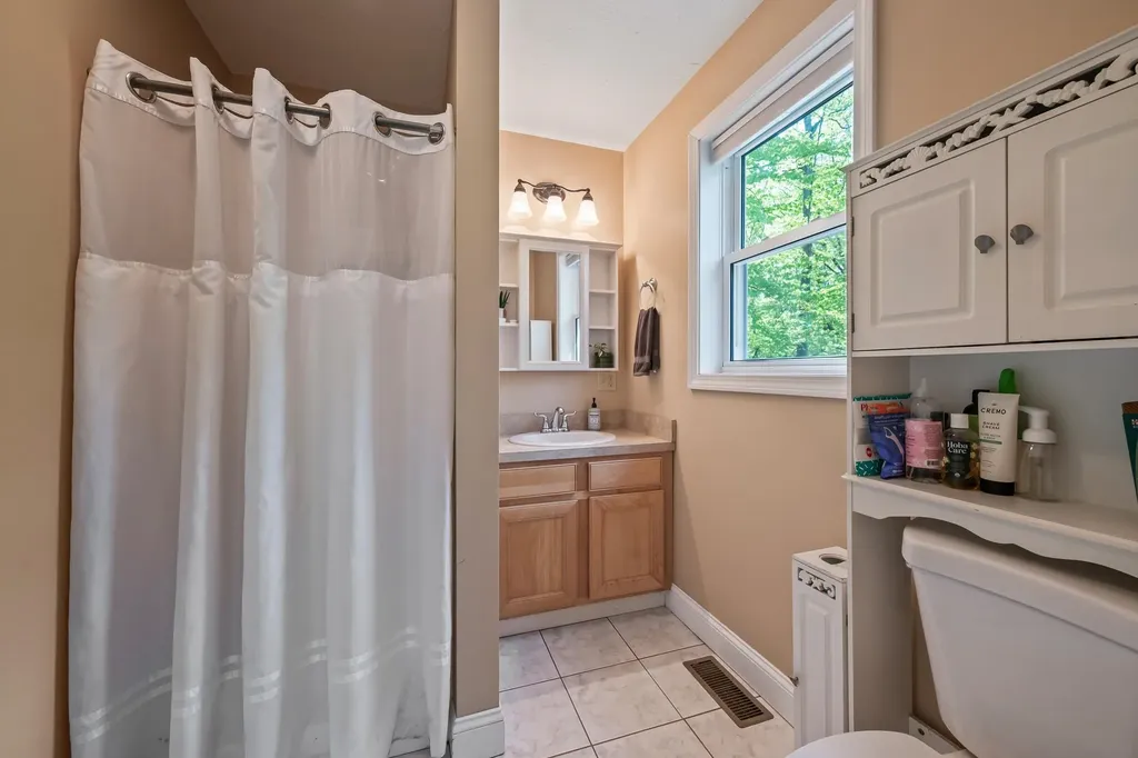 355 Bonnyman Road Wakefield NH 03830