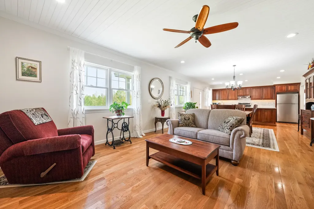 45 Northwoods Drive Whitefield NH 03598