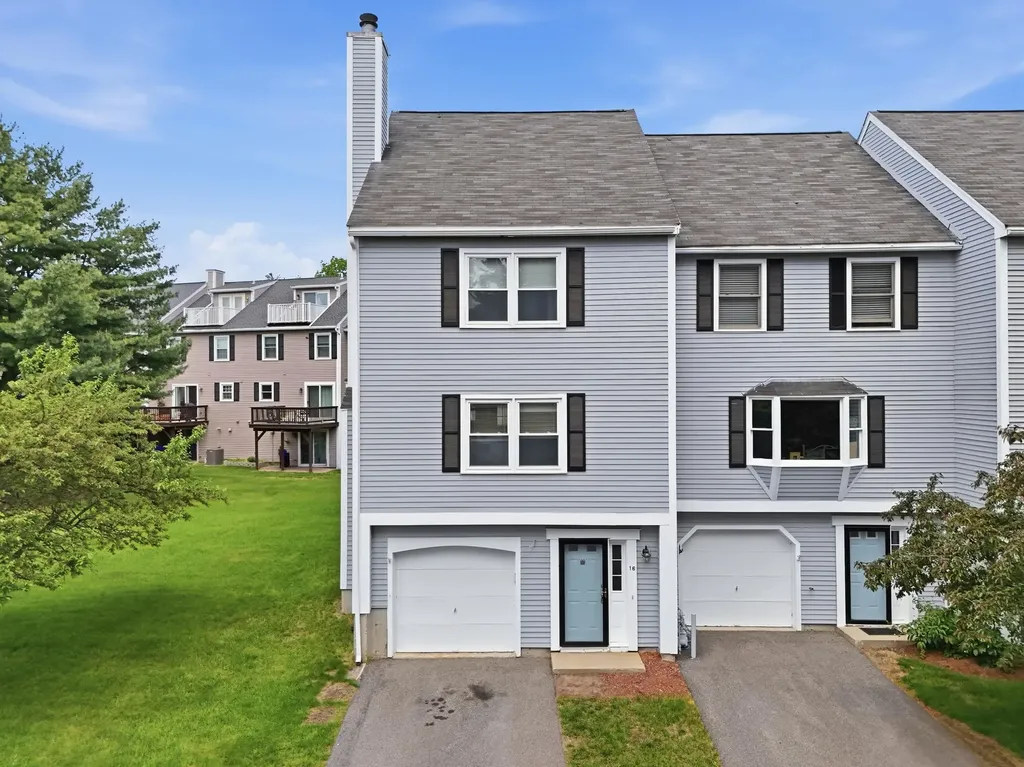 16 Shoalcreek Road Hudson NH 03051