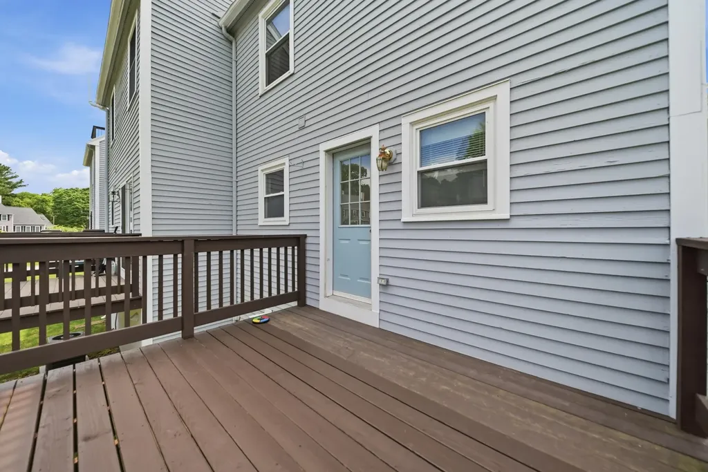 16 Shoalcreek Road Hudson NH 03051