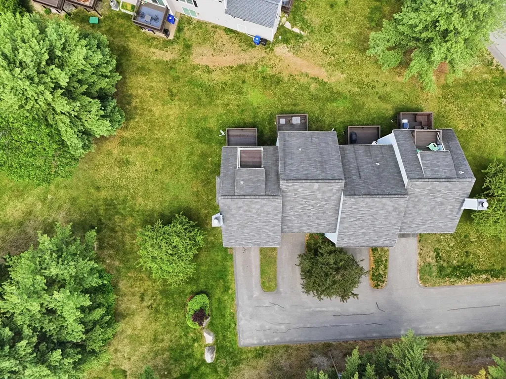 16 Shoalcreek Road Hudson NH 03051