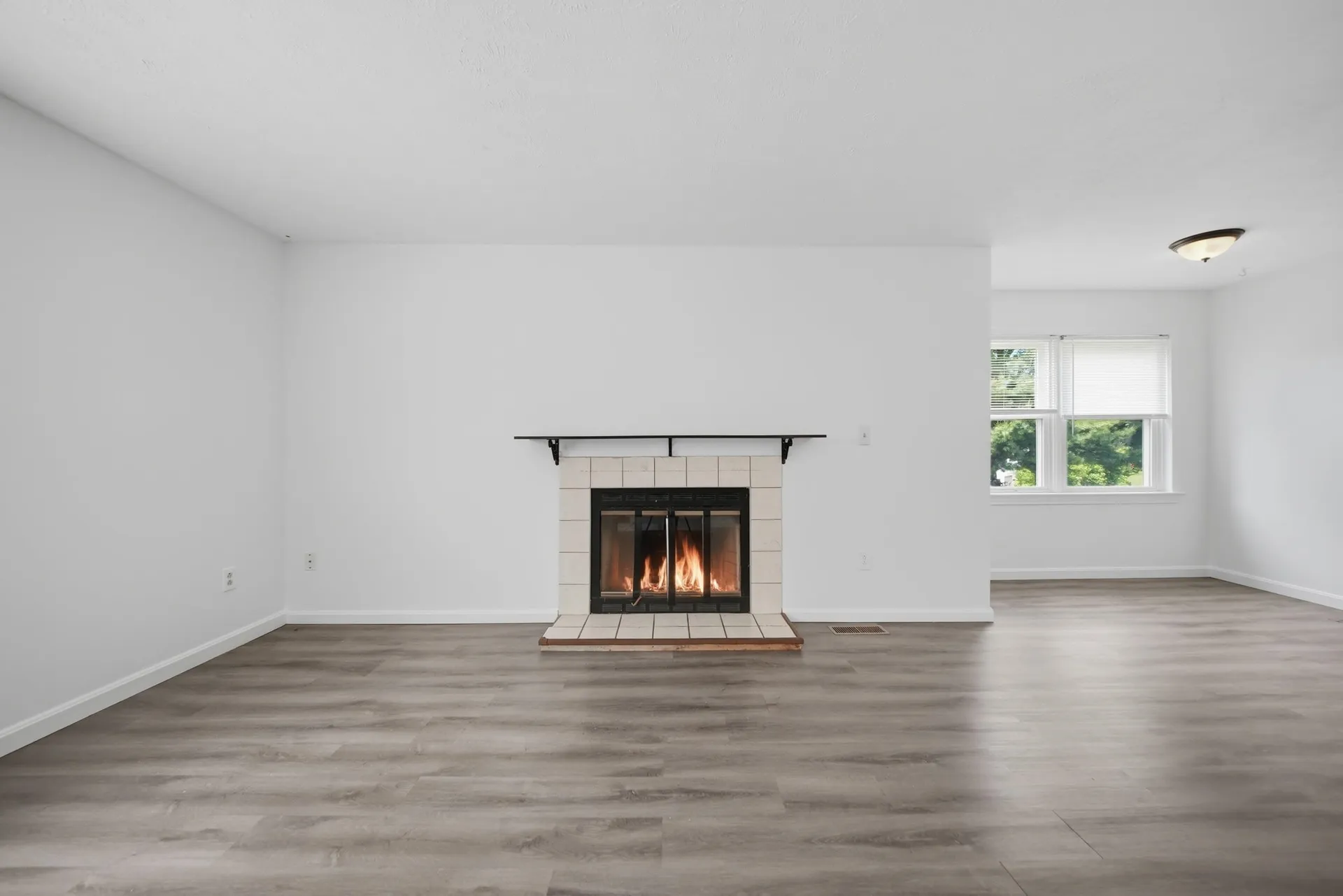 16 Shoalcreek Road Hudson NH 03051
