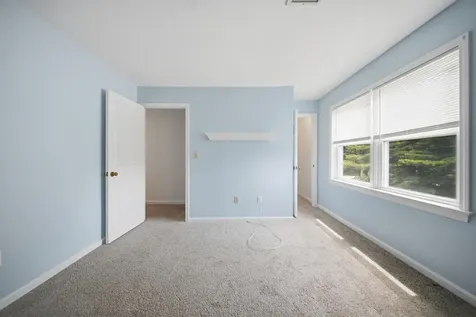 16 Shoalcreek Road Hudson NH 03051