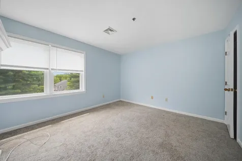 16 Shoalcreek Road Hudson NH 03051