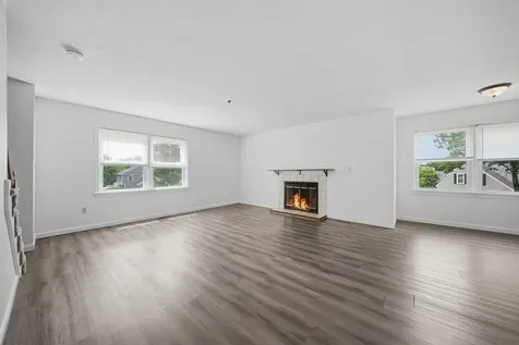 16 Shoalcreek Road Hudson NH 03051