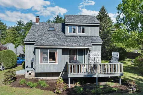 6 Cumberland Road Gilford NH 03249