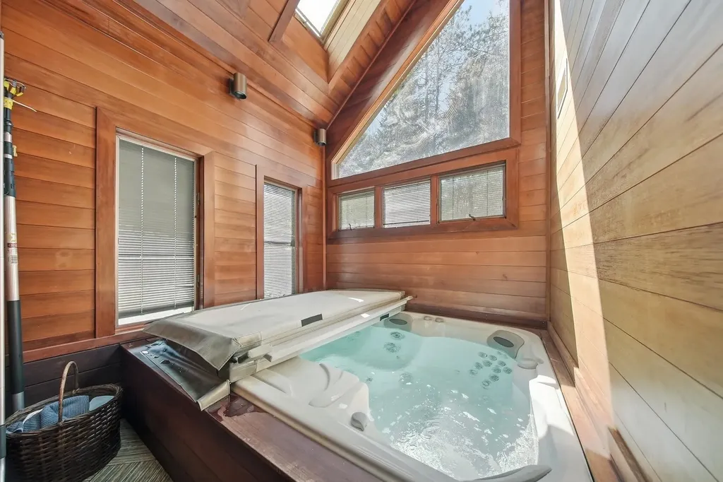 62 Garden Road Stowe VT 05672