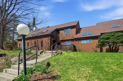 62 Garden Road Stowe VT 05672