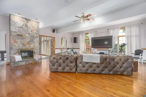 30 Stillwater Way Barrington NH 03825