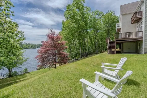30 Stillwater Way Barrington NH 03825