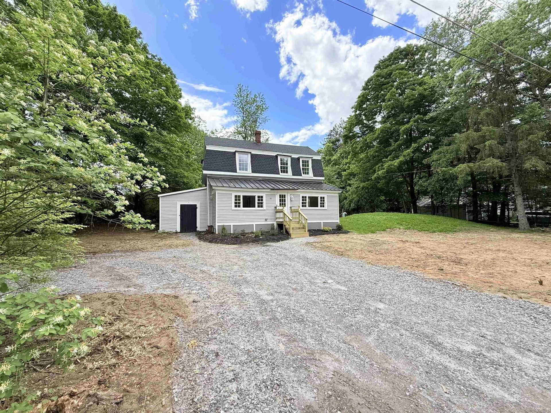 19 Depot Road Kingston NH 03848