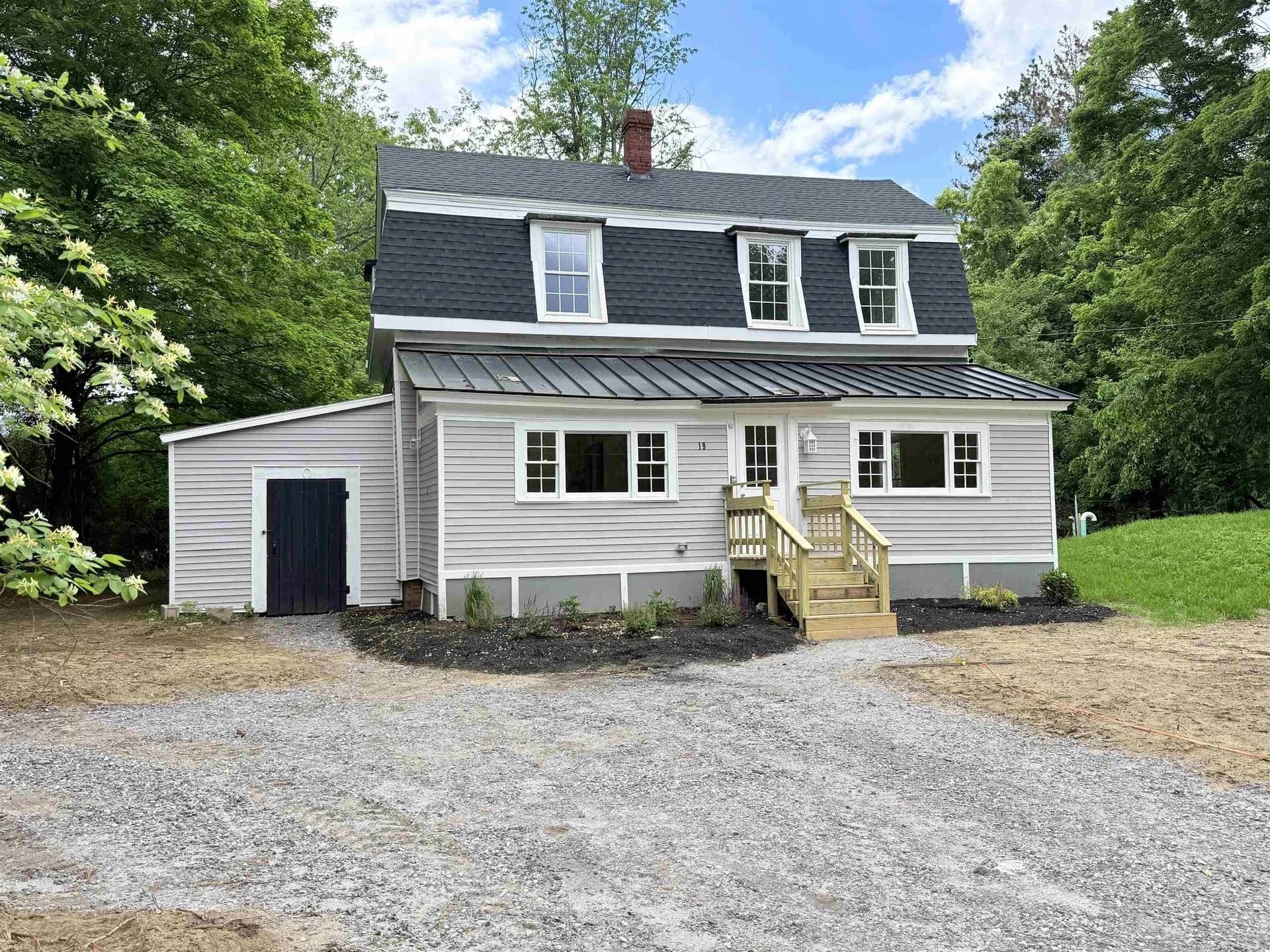 19 Depot Road Kingston NH 03848