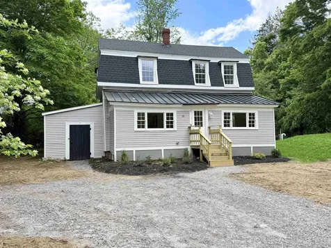 19 Depot Road Kingston NH 03848