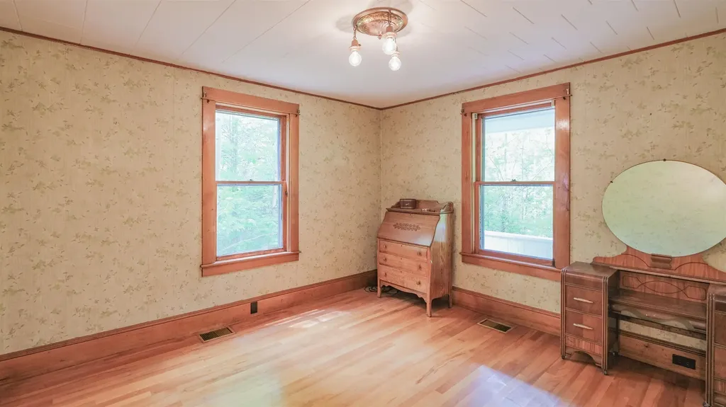 50 Bates Road Cavendish VT 05142