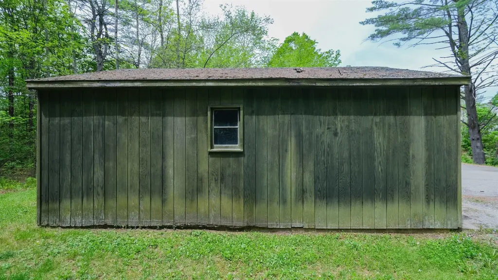 50 Bates Road Cavendish VT 05142