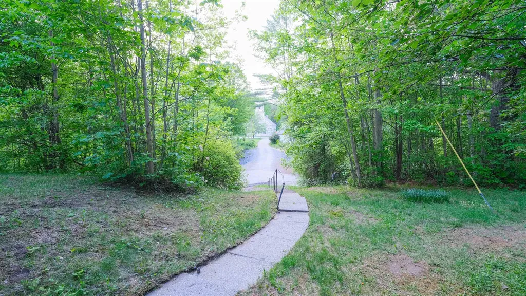 50 Bates Road Cavendish VT 05142