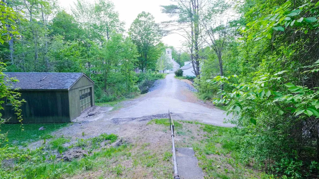 50 Bates Road Cavendish VT 05142