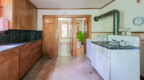 50 Bates Road Cavendish VT 05142