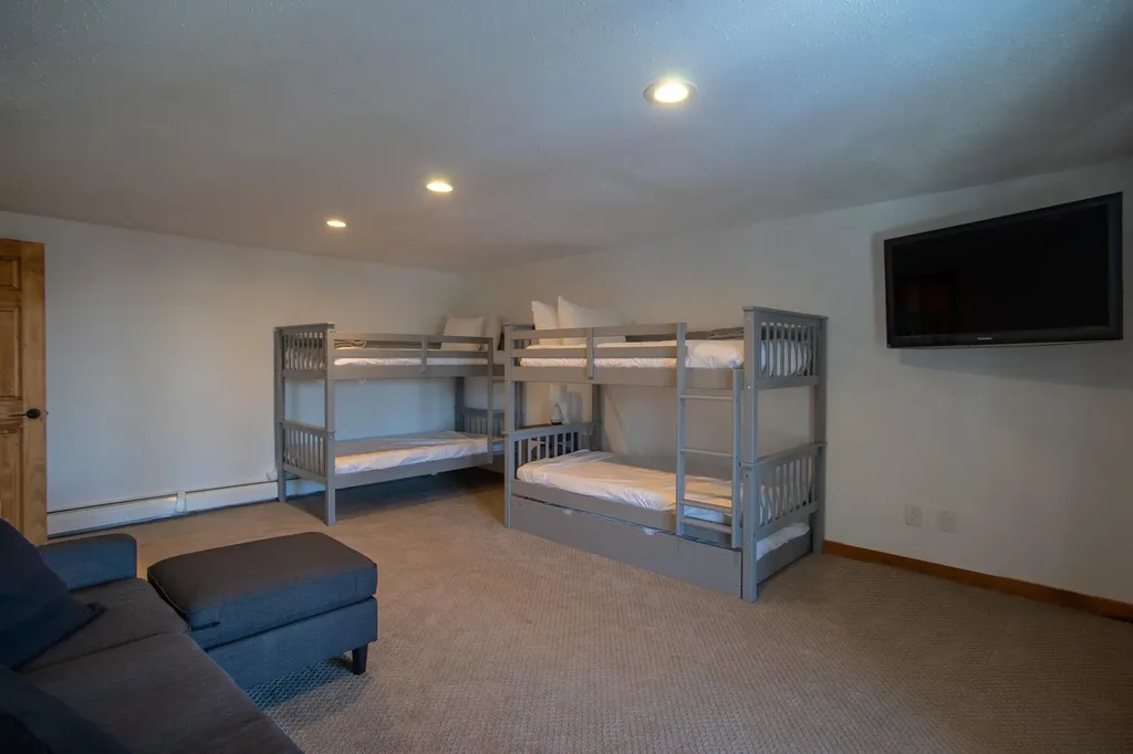 45 Benson Fuller Drive Winhall VT 05340