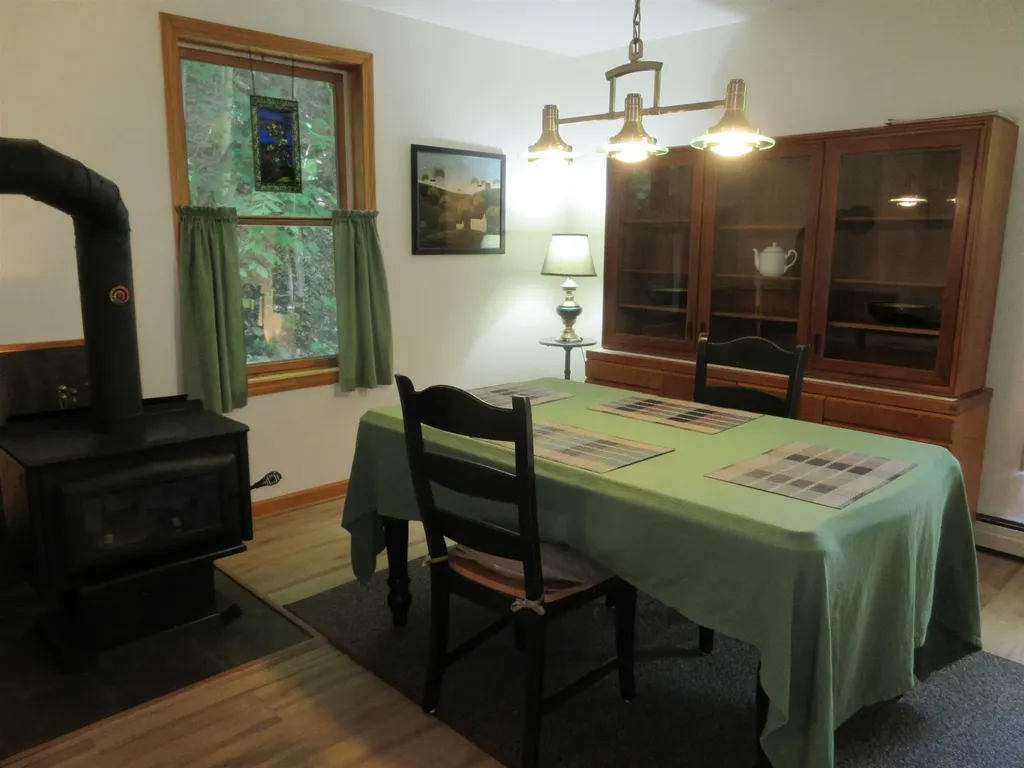90 Wilsons Woods Road Brattleboro VT 05301