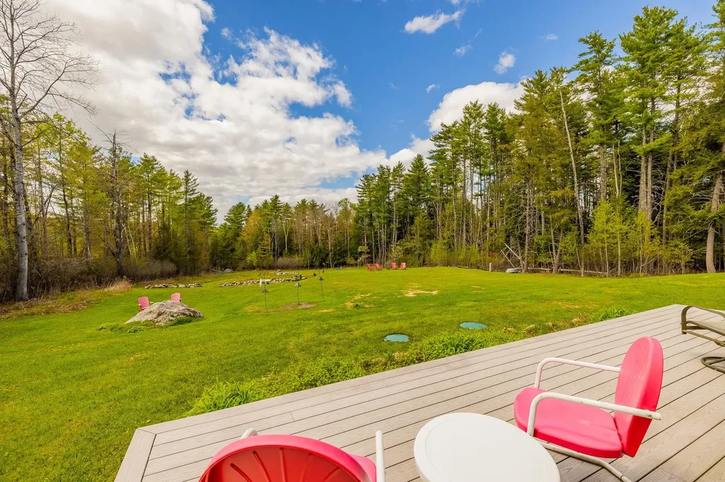 11 Dunsinane Drive Lebanon NH 03766