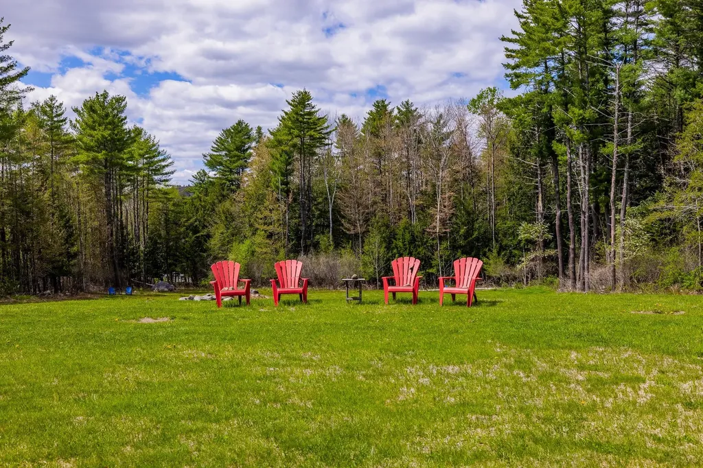 11 Dunsinane Drive Lebanon NH 03766