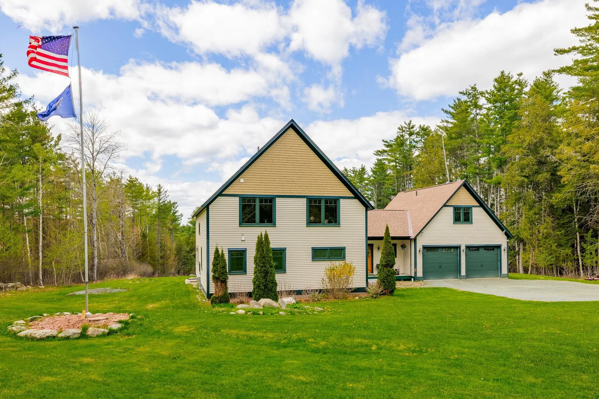 11 Dunsinane Drive Lebanon NH 03766