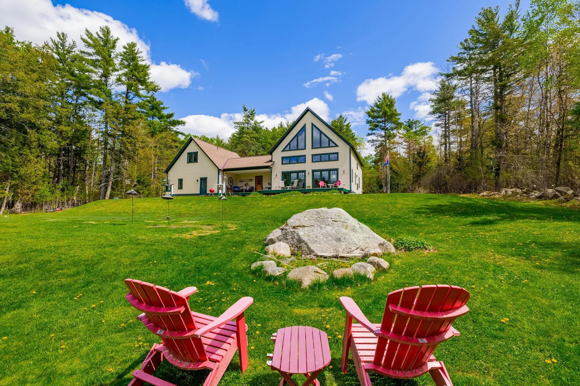 11 Dunsinane Drive Lebanon NH 03766