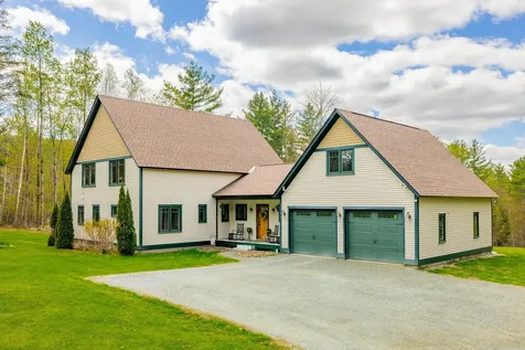 11 Dunsinane Drive Lebanon NH 03766