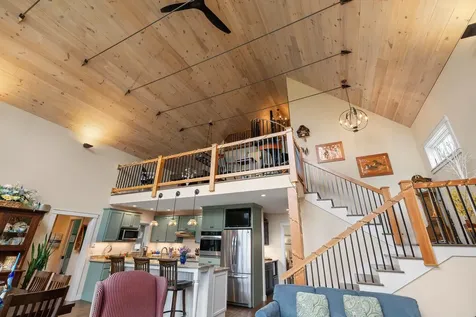 11 Dunsinane Drive Lebanon NH 03766