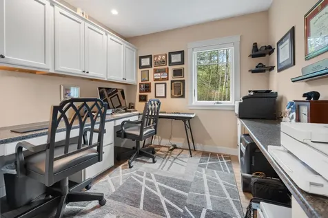 11 Dunsinane Drive Lebanon NH 03766