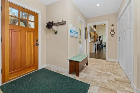 11 Dunsinane Drive Lebanon NH 03766