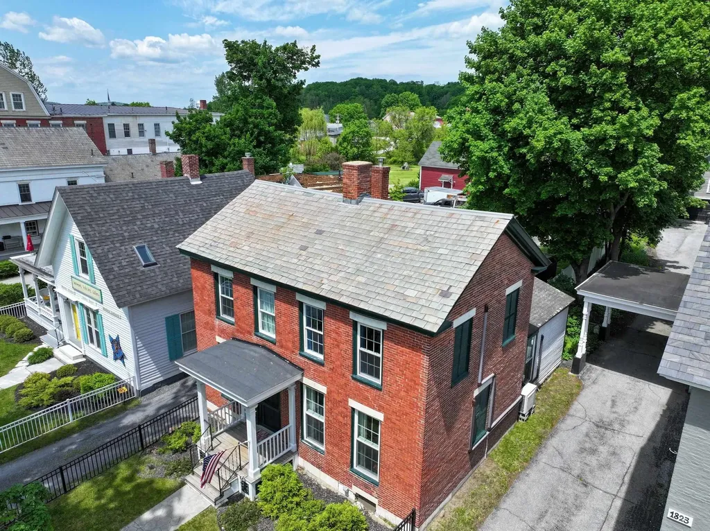 26 Park Street Brandon VT 05733