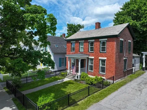 26 Park Street Brandon VT 05733