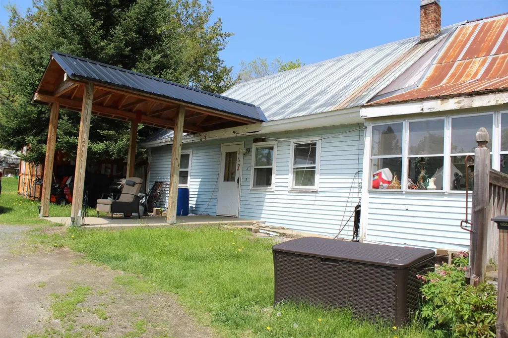 285 Portland Street Lancaster NH 03584