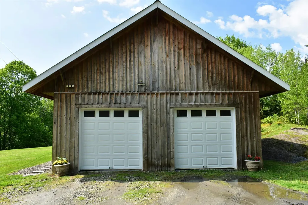 60 Hampshire Hill Road Worcester VT 05682
