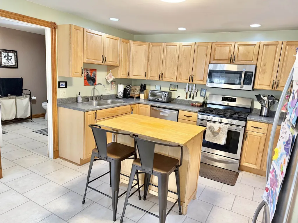 60 Hampshire Hill Road Worcester VT 05682