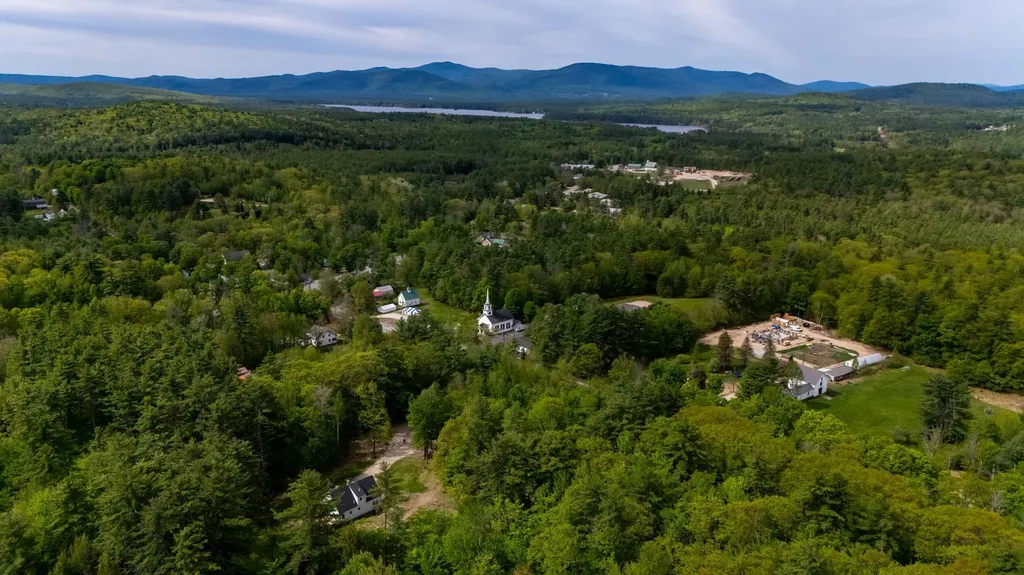 72 Conway Road Madison NH 03849