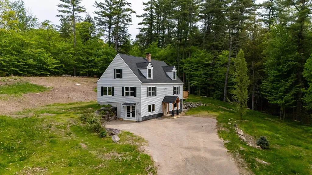 72 Conway Road Madison NH 03849