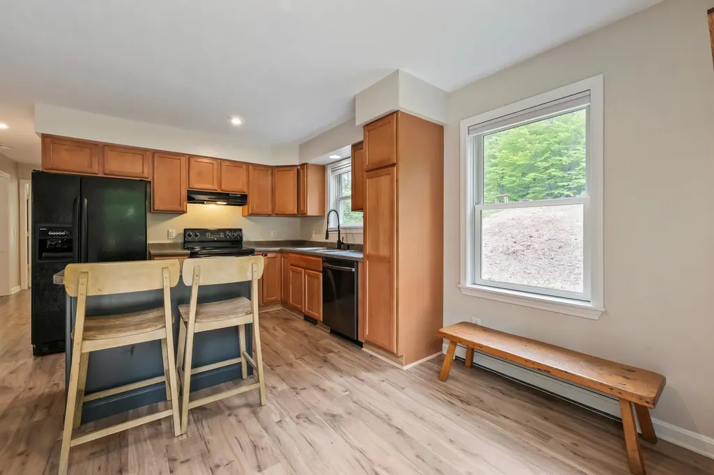 72 Conway Road Madison NH 03849