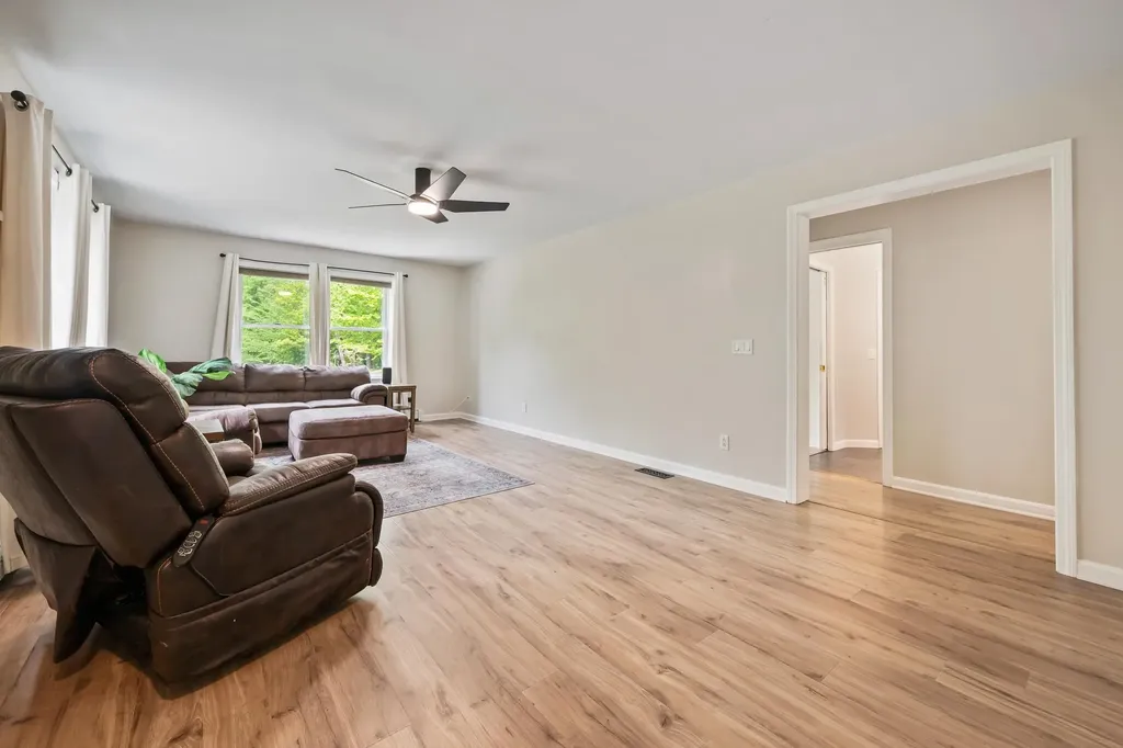 72 Conway Road Madison NH 03849