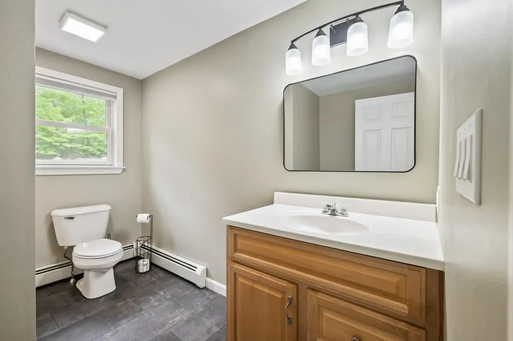 72 Conway Road Madison NH 03849