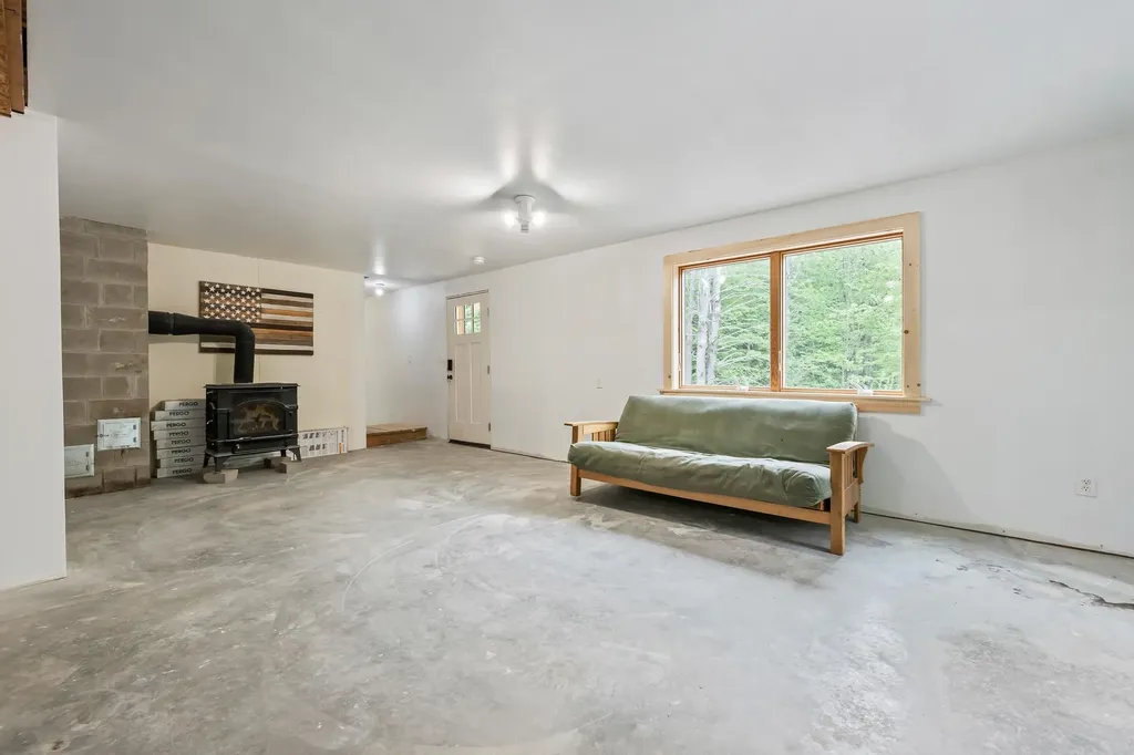 72 Conway Road Madison NH 03849